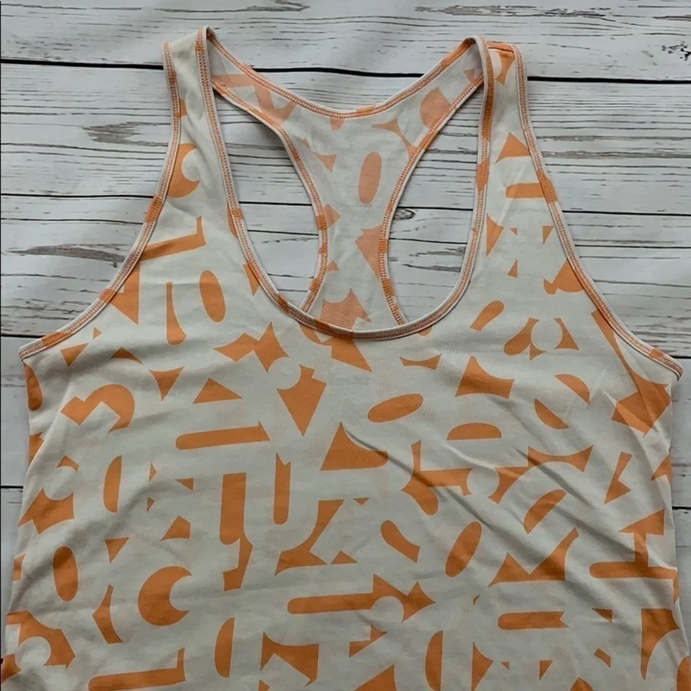 Nike Flow Scramble Printed Tank